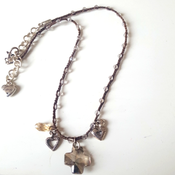 Gifted - Coralyn - Picture 2 of 12